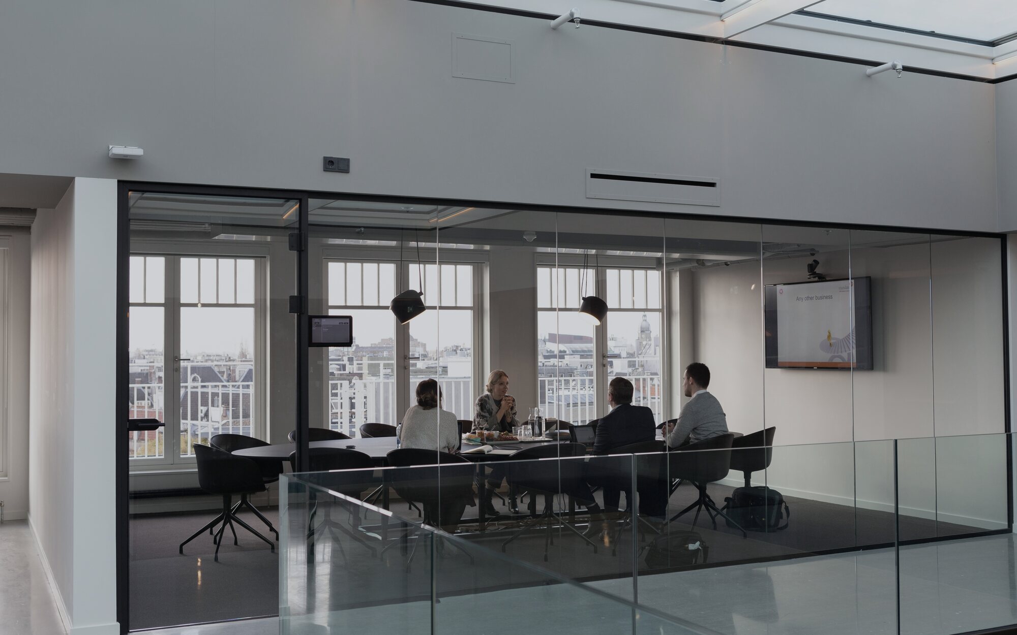 Contemporary professional meeting room